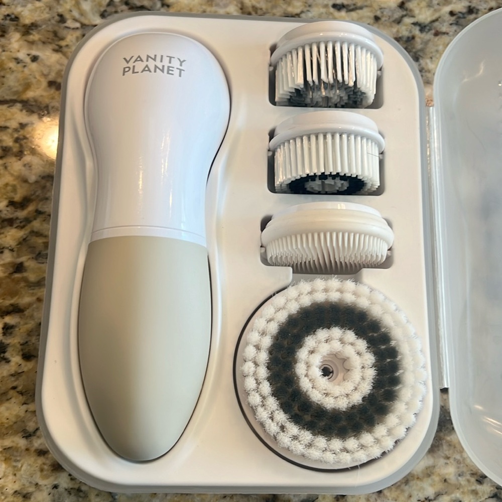 Brand new never used kopari x vanity planet